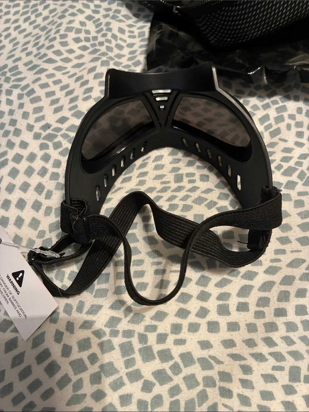 NWT Dog Goggles